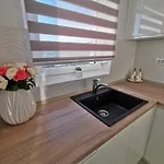 شقة Ivana