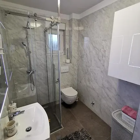 Ivana * Sveti Filip i Jakov