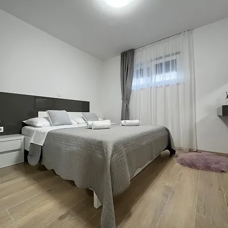 Ivana Apartmán Sveti Filip i Jakov