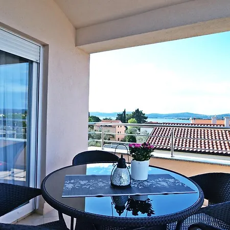 Ivana * Sveti Filip i Jakov