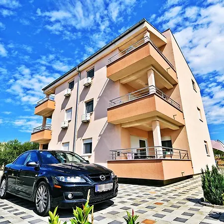 Ivana Apartamento Sveti Filip i Jakov